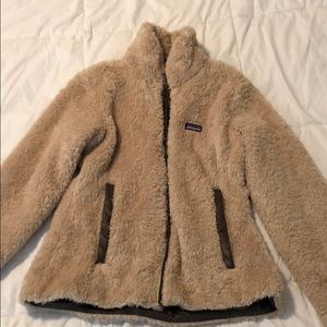 Patagonia Los Gatos cream colored jacket